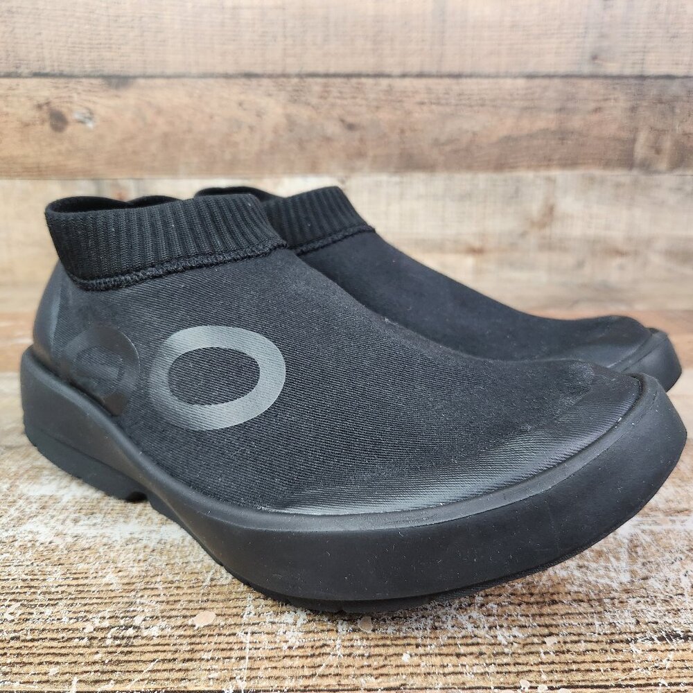 Oofos OOMG eeZee Mid Men Size 12.5 Black Knit Recovery Comfort Shoes Slip On